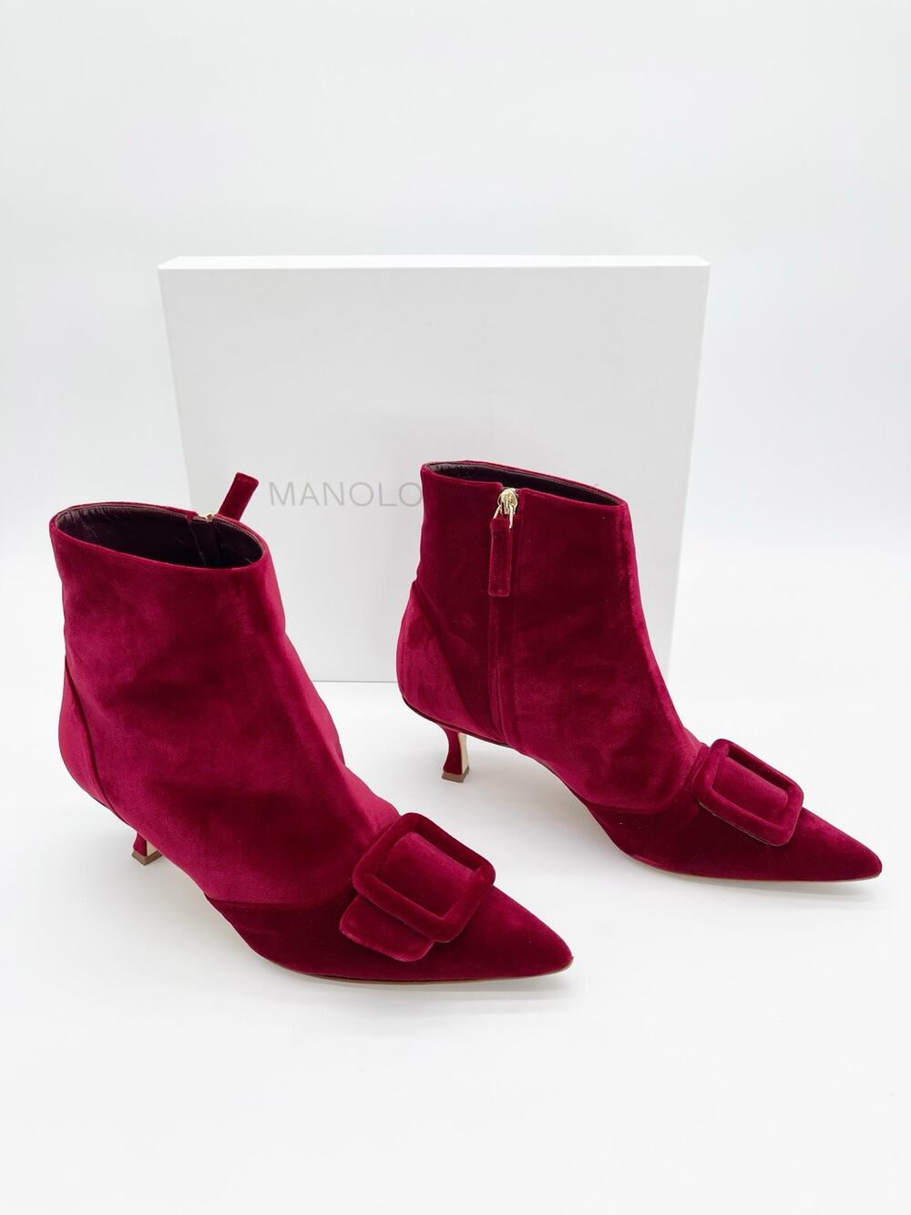 Manolo Blahnik Baylow Red Velvet Buckle Pointed Toe Low Heel Ankle Boots IT 39.5